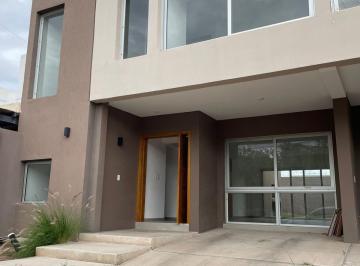 Departamento de 4 ambientes, Maipú · Duplex a Estrenar Barrio Furlotti