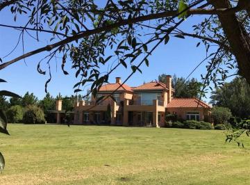 Casa de 1 ambiente, Luján · Casa Ubicada en Barrio Privado Haras Argentino Farm Club, Lujan, Provincia de Buenos Aires.