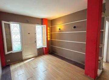 PH · 60m² · 3 Ambientes · PH en Venta 3 Ambientes con Patio - Villa Luzuriaga