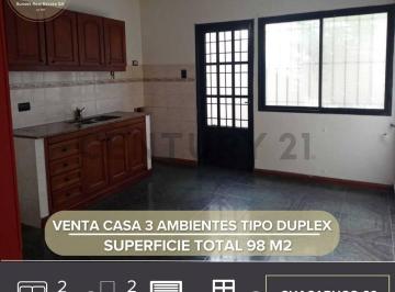 Casa · 66m² · 3 Ambientes · 1 Cochera · Venta Casa 3 Ambientes Tipo Duplex - Bernal