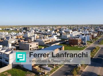 Terreno · 360m² · Lote en Venta 360 m². Docta