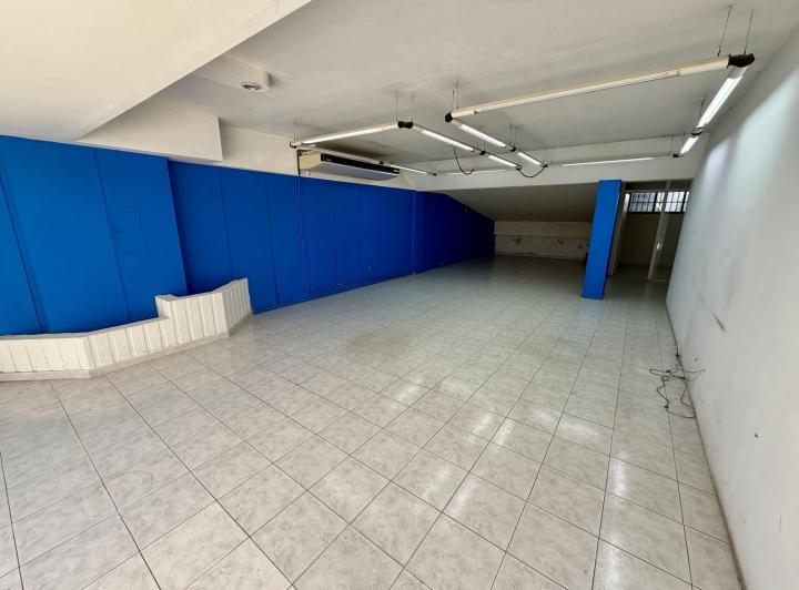 Local comercial · 98m²
