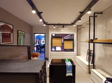 Local comercial · 30m² · 1 Ambiente · Excelente Local Reciclado Totalmente a Nuevo
