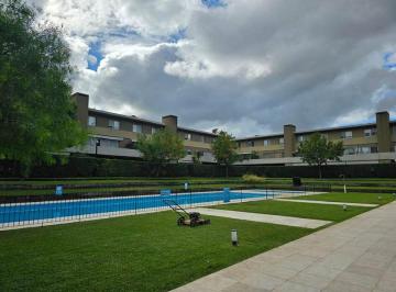 Casa de 2 ambientes, Pilar · Duplex en Venta en Complejo Bosque Alto - Pilar Cochera