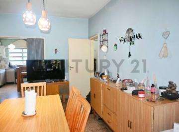 PH · 90m² · 4 Ambientes · 1 Cochera · Amplio PH 4 Ambientes 110 m² | Planta Baja | Cochera + Patio con Parrilla y Quincho