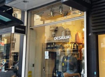 Local comercial , Recoleta · Santa Fe 1708 Entre Rodriguez Peña y Callao