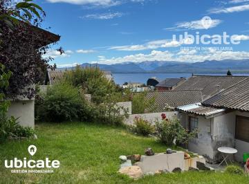 Casa · 103m² · 4 Ambientes · 2 Cocheras · Casa Céntrica en Alquiler