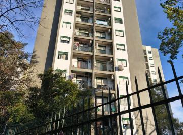 Departamento de 4 ambientes, Vicente López · Dueño Directo - 4 Ambientes con Cocina y Baño Renovados