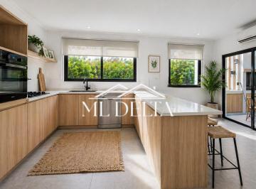 Casa · 180m² · 5 Ambientes · 2 Cocheras · Casa en Alquiler en El Cantón, Escobar, G. B. a. Zona Norte