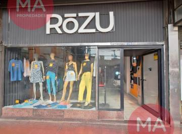 Local comercial · 101m² · 2 Ambientes · Local Comercial con Cochera - Córdoba y Corrientes - Centro Rosario
