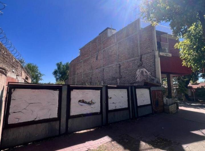 Terreno · 270m²