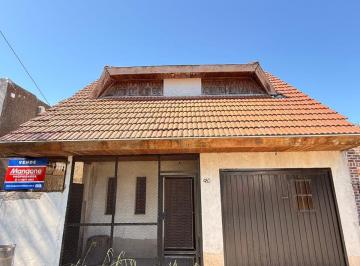 Casa de 4 ambientes, Lomas de Zamora · Casa 4 Ambientes con Galpon.