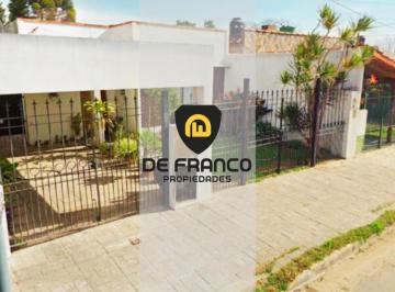 Casa · 165m² · 4 Ambientes · 1 Cochera · Casa en Venta - San Miguel - Casa + Departamento
