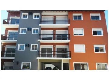 Departamento · 46m² · 2 Ambientes · 1 Cochera · Departamento de 2 Amb con Espacio Guardacoche!