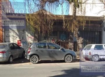 Bodega-Galpón · 629m² · 1 Ambiente · 25 Cocheras · Venta Galpón - Deposito en La Paternal - Posibilidad de Construcción