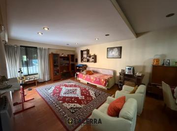 Casa · 192m² · 4 Ambientes · 2 Cocheras · Venta Casa Villa Ballester 4 Ambientes