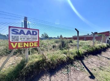 Terreno · 300m² · Terreno Lote en Venta en Lomas de Zamora, G. B. a. Zona Sur, Argentina
