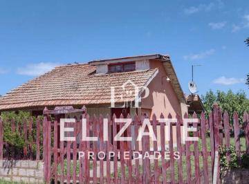 Casa · 70m² · 3 Ambientes · 3 Cocheras · Venta de Casa en Mar del Plata