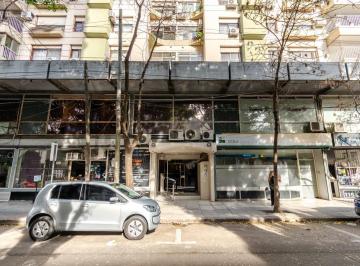 Departamento · 97m² · 4 Ambientes · 1 Cochera · Muy Buen Departamento en Venta con Cochera y Baulera en El Centro de Martínez.