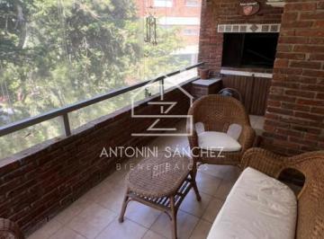 Foto1 · Apartamento en Venta 3 Dorm. en Playa Mansa, Punta del Este.