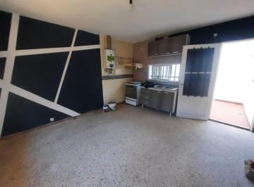 Casa · 47m² · 3 Ambientes · Casa Interna 2 Dorm. - Rosario Roque Saenz Peña