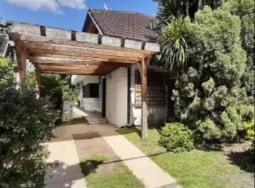 Casa de 5 ambientes, Esteban Echeverría · Casa en Alquiler en Barrio El Sosiego Canning de Dos Plantas 4 Ambientes