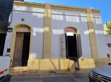 Casa · 117m² · 4 Ambientes · Casa en Venta Nueva Córdoba Para Restaurar o Desarrollistas