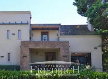 Casa · 190m² · 5 Ambientes · 6 Cocheras · Casa en Venta - Country Club Banco Provincia