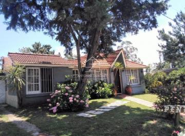Foto1 · Chalet en Venta en Punta del Este, 4 Dorm.