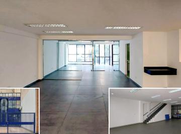 Local comercial · 350m² · 2 Cocheras · Local / Oficina / Depósito en Av Independencia – 350 m² + 70 m² Descubiertos