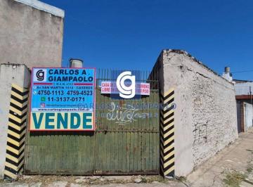 CGP-CGP-1075_2 · Venta en Block de 2 Departamentos Local y Fondo Libre en Caseros