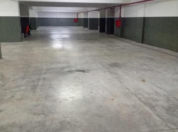 Depósito · 2600m² · 4 Ambientes · Depósito en Alquiler - 4 Ambientes - Flores
