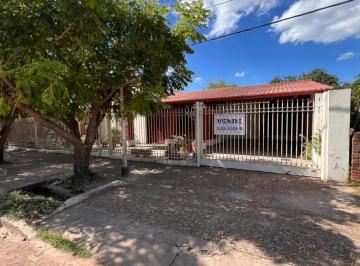 Casa · 275m² · 7 Ambientes · 2 Cocheras · Casa en Venta - Puerto Tirol, Chaco