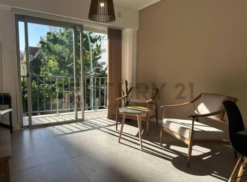 Departamento · 50m² · 2 Ambientes · 2 Ambientes Al Frente C/balcon y Escritorio Zona Guemes