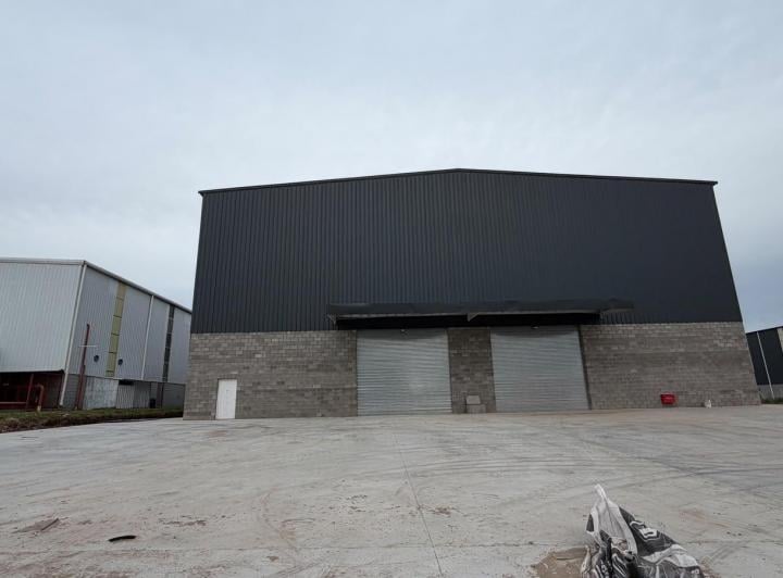 Depósito · 3200m²