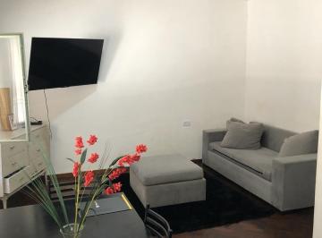 Departamento · 61m² · 3 Ambientes · Venta Depto 2 Dorm. con Patio Alberdi Apto Credito