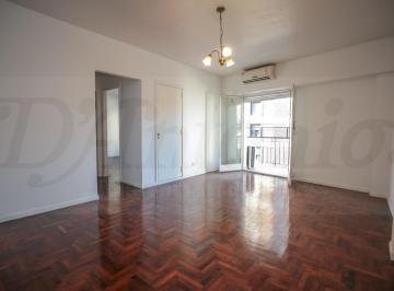 Departamento · 66m² · 3 Ambientes · Cómodo 3 Ambientes con Balcón Al Frente – Muy Luminoso