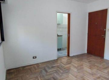 Departamento de 2 ambientes, Villa Pueyrredón · Depto 2 Amb Lateral Cocina Sep - Bajas Exp - Griveo Al 2700