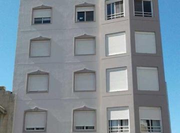 Departamento de 3 ambientes, Bahía Blanca · Departamento de 65 m² con 2 Dorm. en Alquiler en Centro