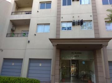 Garage , Lomas de Zamora · Cochera Al Frente, Independiente, Exclusiva, Amplia con Control Remoto. Av Alsina 911, Banfield.