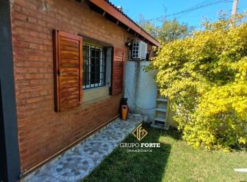 Casa · 187m² · 4 Ambientes · 3 Cocheras · Oportunidad! Casa en Venta + Departamento