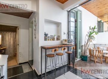 PH · 74m² · 3 Ambientes · PH 4 Ambientes Reciclado Al Frentecon Terraza Propia en Saavedra