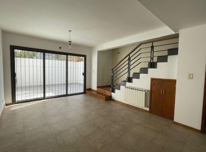 Departamento · 90m² · 4 Ambientes · 1 Cochera