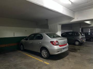 Garage · 14m² · Venta Cochera en Excelente Ubicacion en Retiro