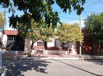 Casa de 2 ambientes, Córdoba · Casa Ubicada en un Barrio Residencial Tradicional y Tranquilo de Córdoba, Ideal