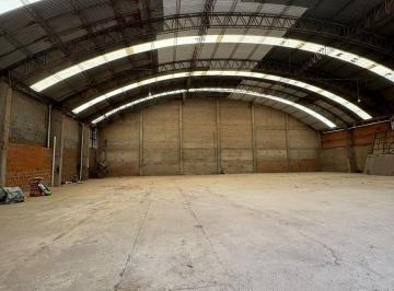 Bodega-Galpón · 2400m² · 10 Cocheras · Alquiler Galpón Deposito Tigre Oficinas Baños Cocheras Apto Corralón Supermercado Ubicación Ideal