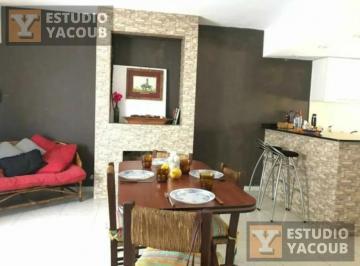 Casa · 70m² · 3 Ambientes · 1 Cochera · Casa en Venta - 2 Dorm. 2 Baños - Cochera - 200 m² - Berazategui