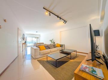 Departamento · 150m² · 4 Ambientes · 1 Cochera · Departamento en Venta de 3 Dorm. Rosario Parque España