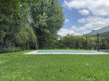 Casa · 137m² · 3 Ambientes · 4 Cocheras · Casa Venta - 3 Amb - Pileta - Estrenar - Maschwitz - Escobar - Acacias Blancas - Lote Interno - Pileta - Apto Credito
