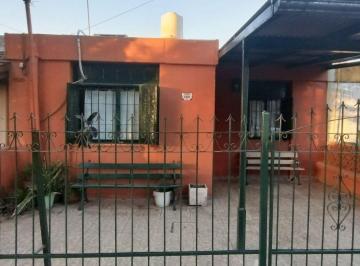 Casa de 3 ambientes, Córdoba · Oportunidad - Arguello - Casa 2 Dorm